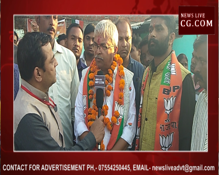 Sequence 01.Still184