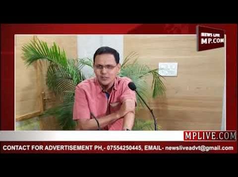 खान सरनेम मेरे पीछे भूत की तरह लगा है