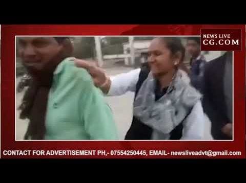 बसपा की महिला विधायक ने युवकों के साथ ये क्या किया?