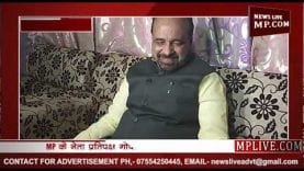 नेताओं को करा लेनी चाहिए प्लास्टिक सर्जरी, कौन बोला ये?