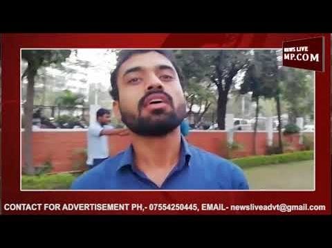माखनलाल विश्वविध्यालय के छात्रों ने आज शहीदों को दी श्रध्दांजली