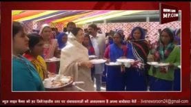 इंदौर के नंबर वन की हैट्रिक की खुशी में महिलाओं ने किया ऐसा डांस