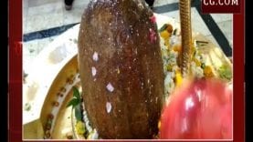 देवास के इस मंदिर में हर साल बढ़ जाता है शिवलिंग