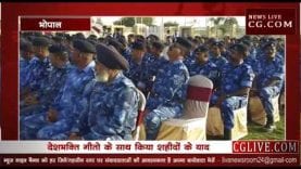 होली के रंग सैनिकों के संग