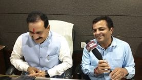 कमलनाथ सीएम हाउस में शिफ्ट हो पाएंगे या नहीं?