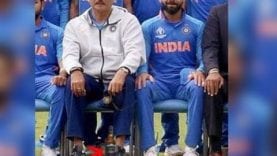 Team India के कोच रवि शास्त्री की कुर्सी के नीचे किसने रखी शराब?